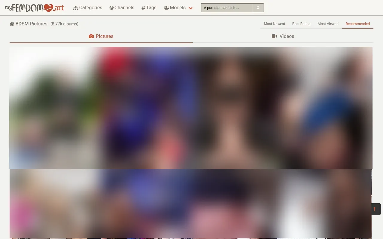 Screenshot of myfemdomart.com