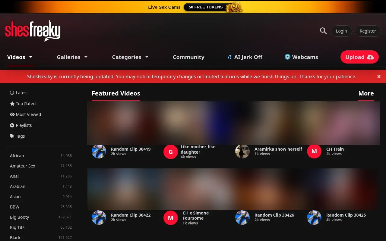 Screenshot of shesfreaky.com