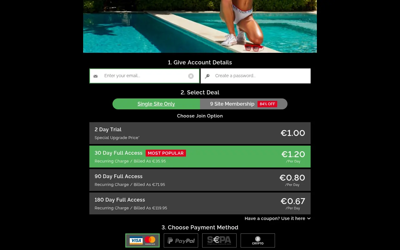 The signup form, its two tabs and the renewal amount of each plan.